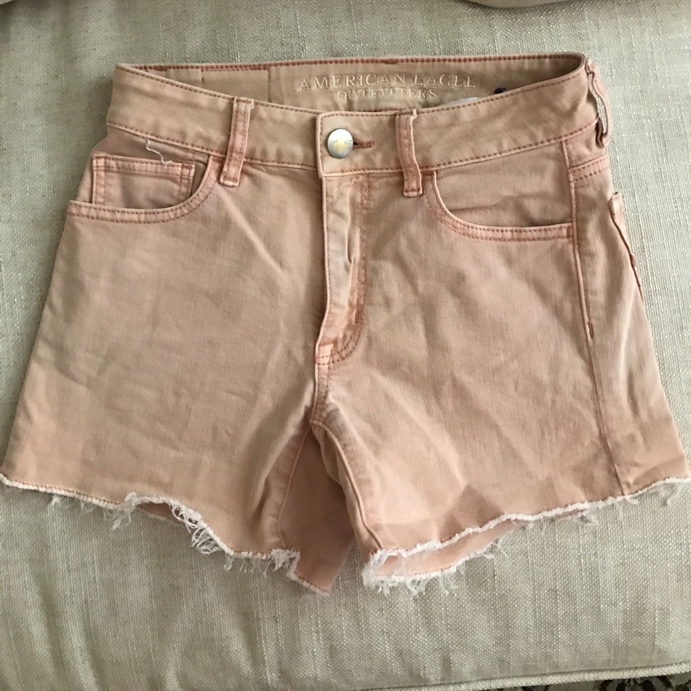 blush pink american eagle shorts!!
