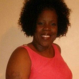 Meet your Posher, Carrie