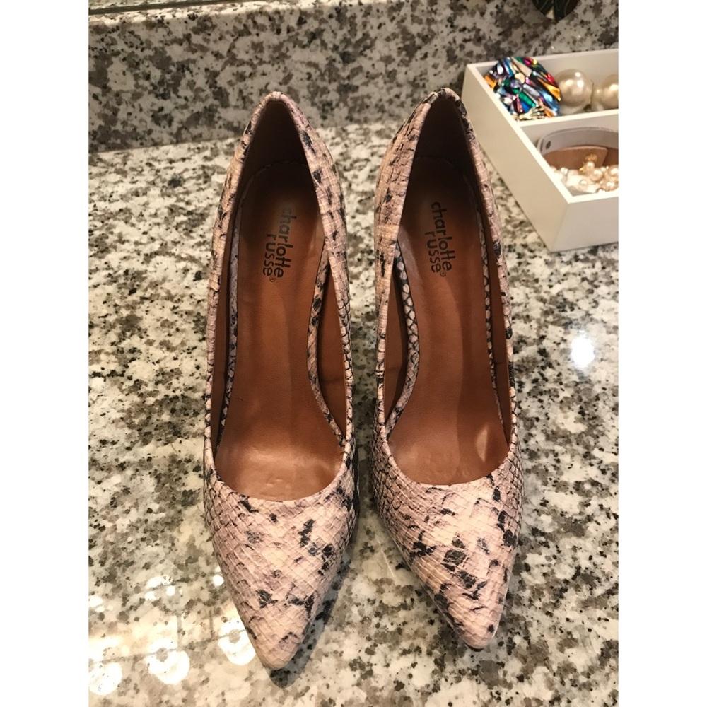 Snakeskin Pumps