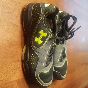 Boys Under Armour Shoes