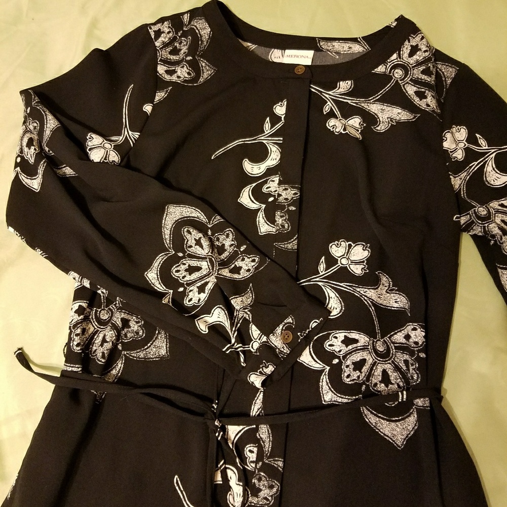 Sheath dress - Picture 2 of 3