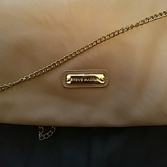 Purse - Picture 3 of 4