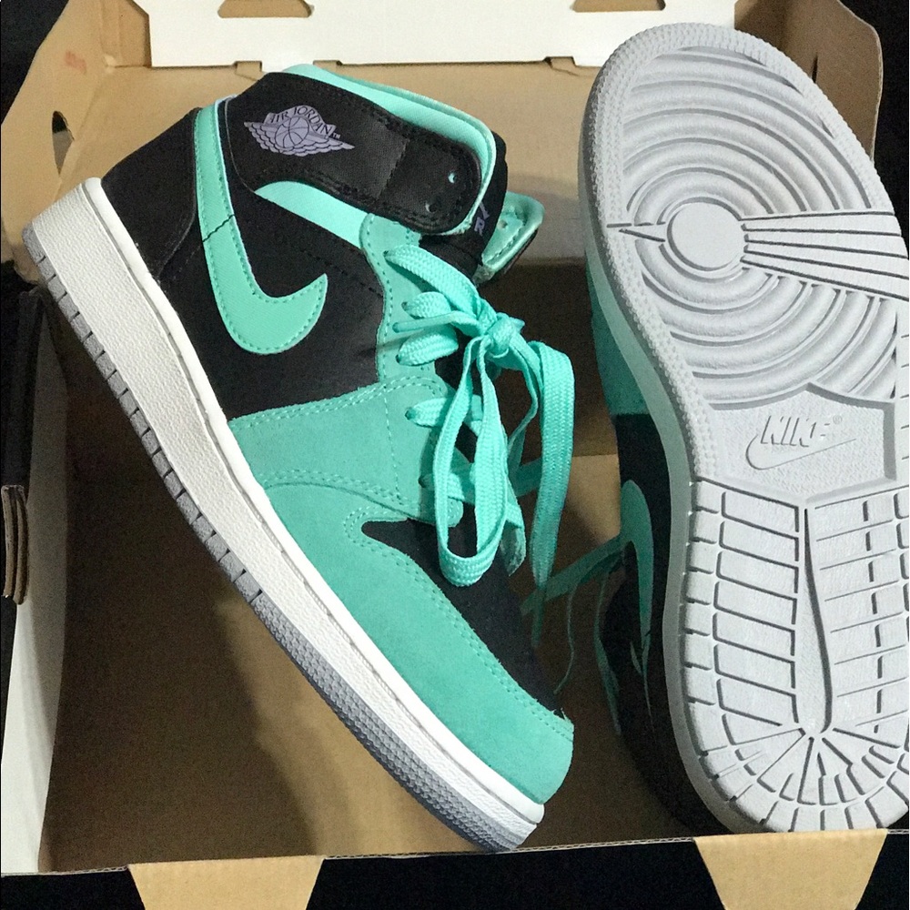 Nike Jordan 1 Mid GS Turquoise/Black ❤️host pic❤️