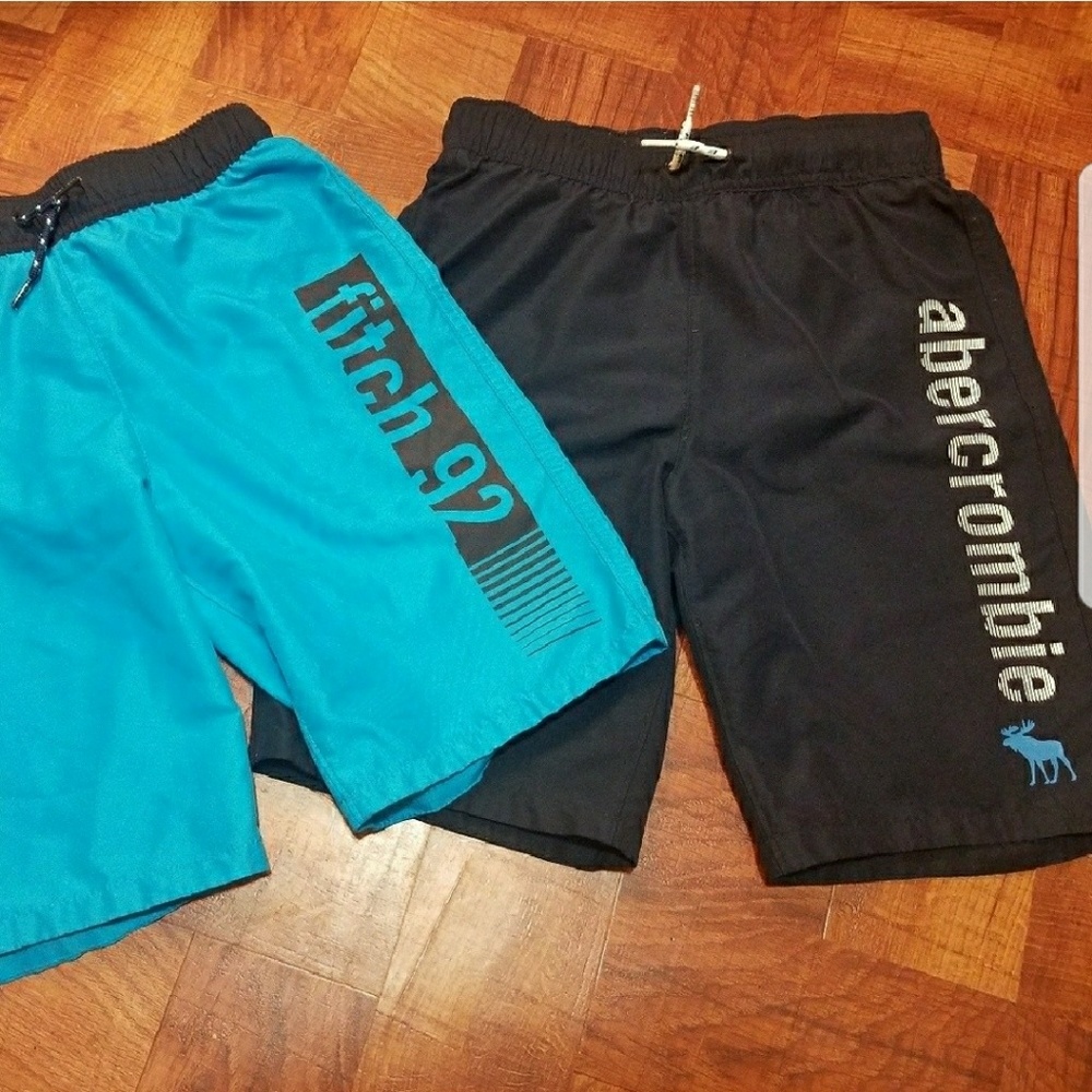 Boys Abercrombie shorts x2