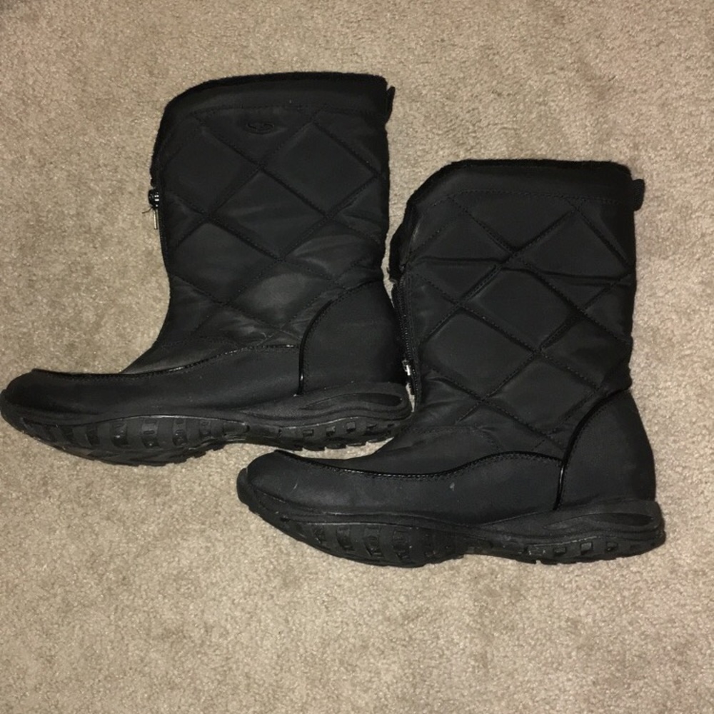 Champion snow boots