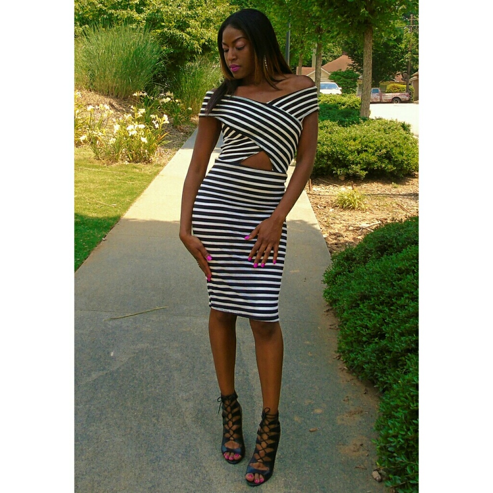 Sexy Stripes Cross Midi