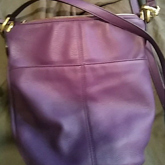 Purse - Picture 2 of 3
