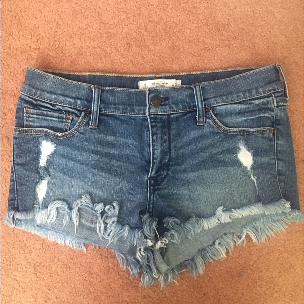 Hollister mid-rise jean shorts