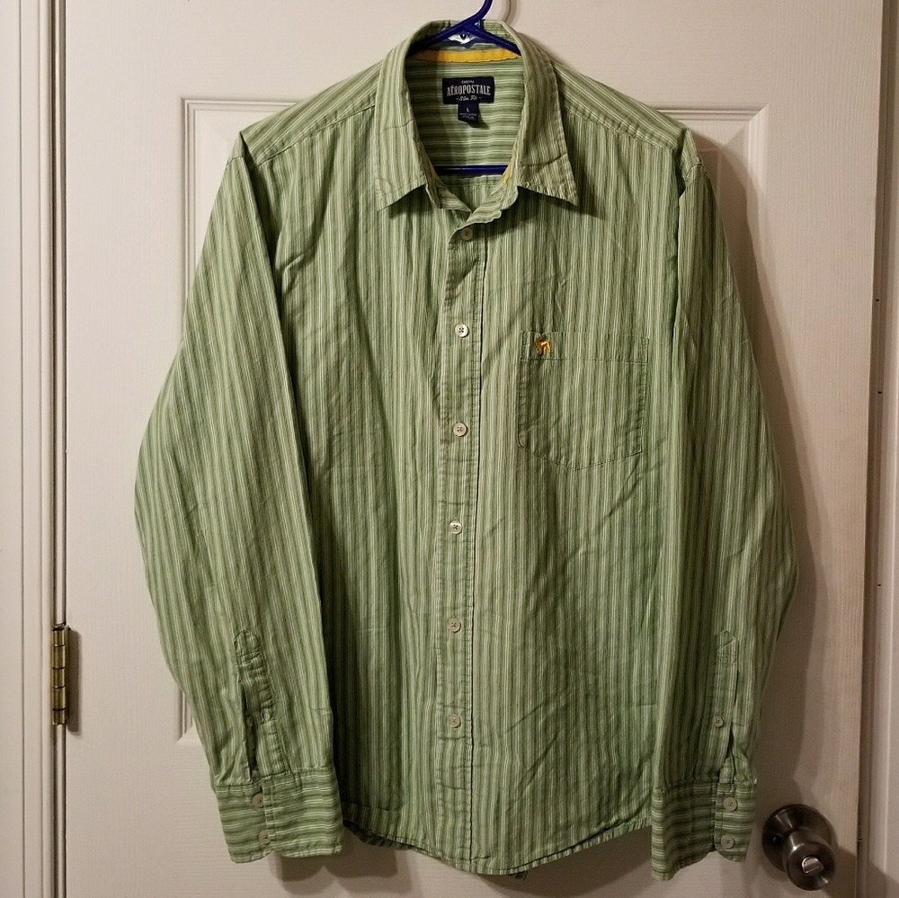 Men's long sleeve button up shirt