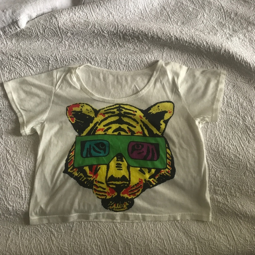 Crop top