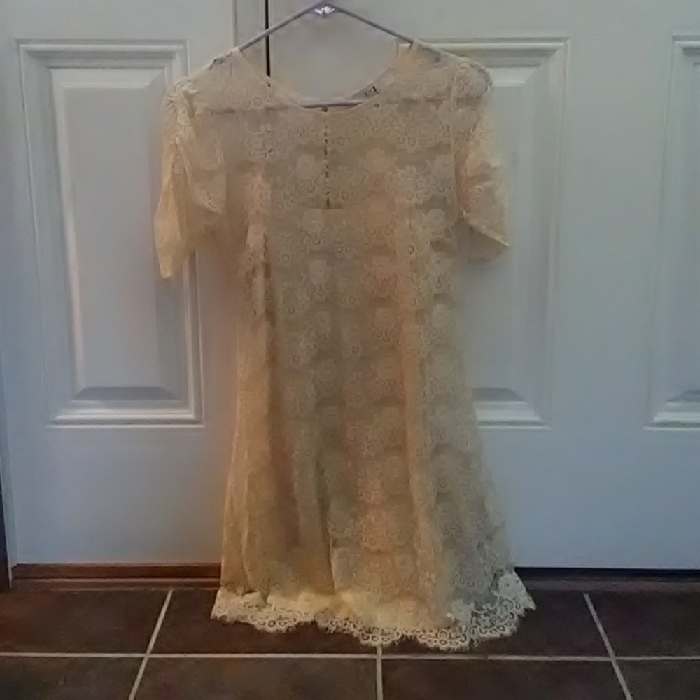 Lace dress