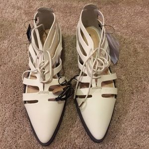 FOREVER 21 White Sandals USA 7