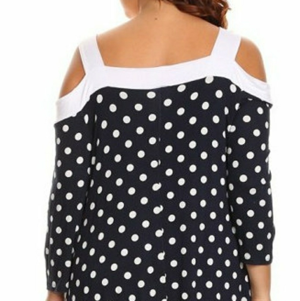 2/$25 New plus cold shoulder top shirt polka dots - Picture 2 of 3