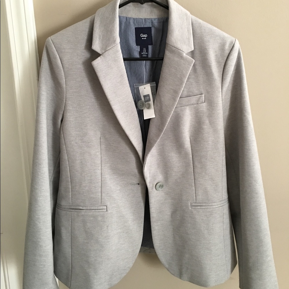 Gray blazer