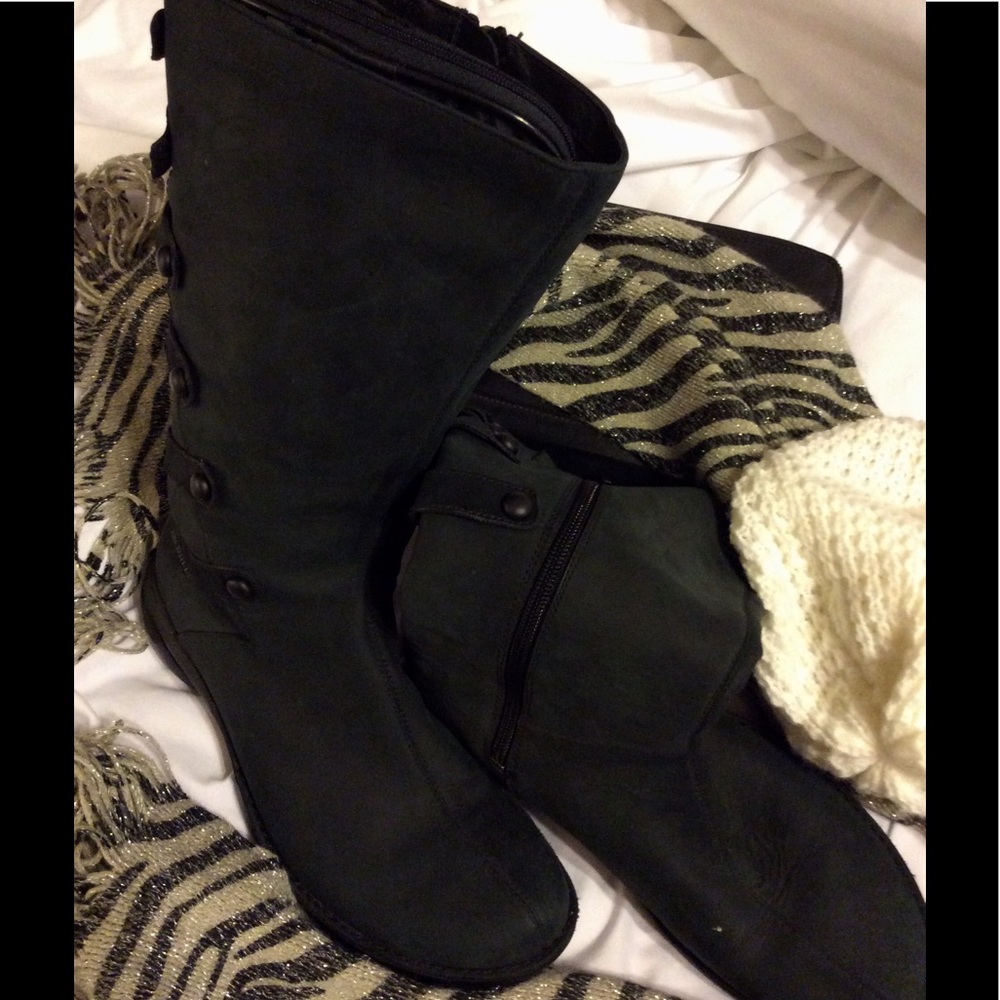 Merrell Faux Suede Boots