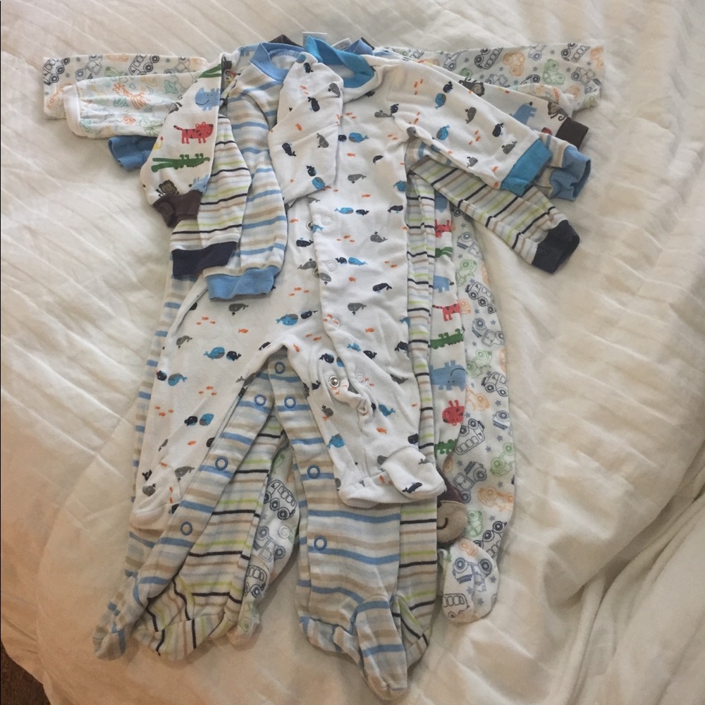 Premie, Newborn, 0-3 months and 3-9 month old