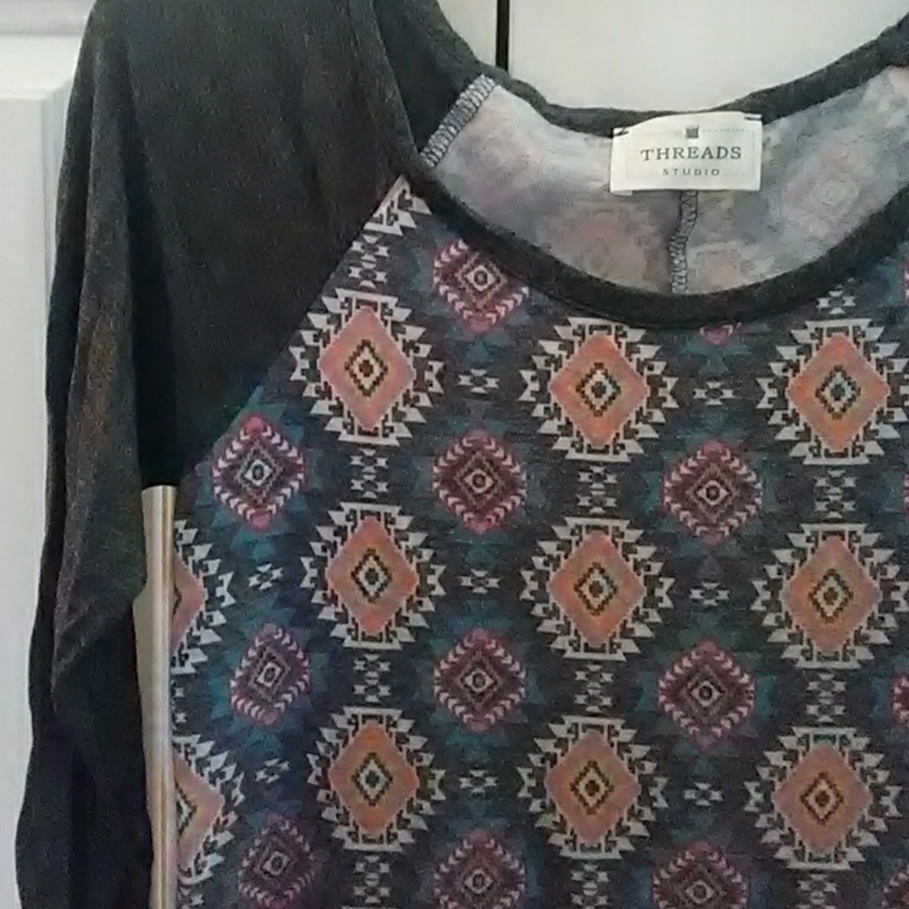 Shirt - Picture 2 of 2