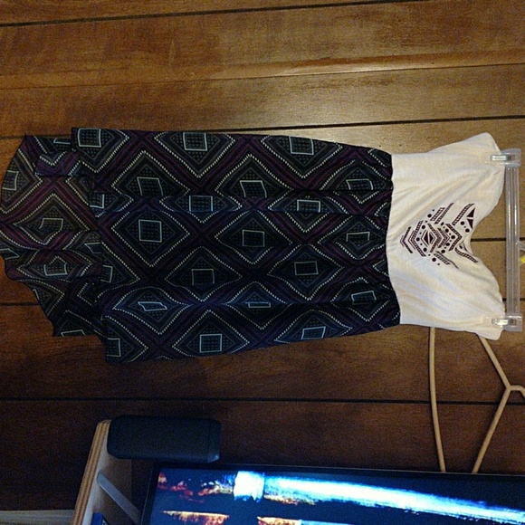 Dress - Picture 1 of 1