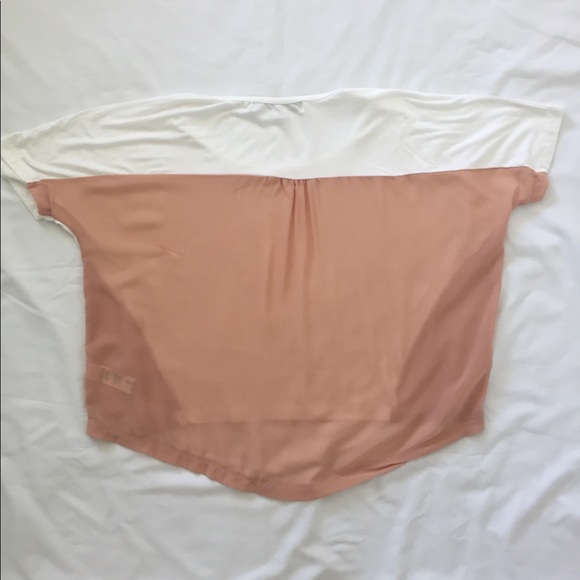 Colorblock Flowy Shirt - Picture 4 of 4