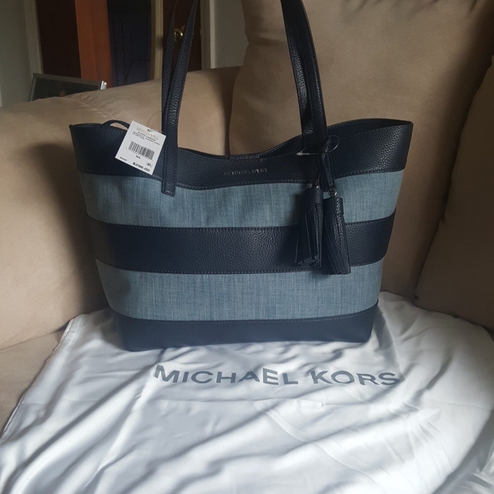 Michael kors tote bag