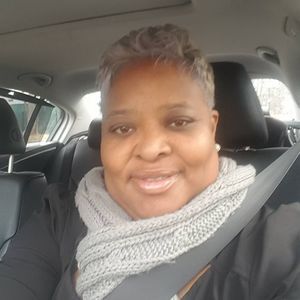 Meet your Posher, Denise