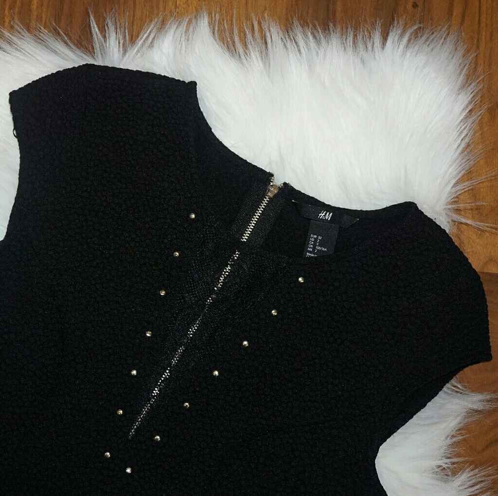 Black H&M dress