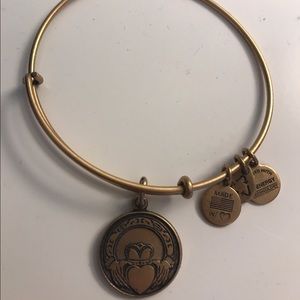 Alex and Ani Gold Claddagh bracelet