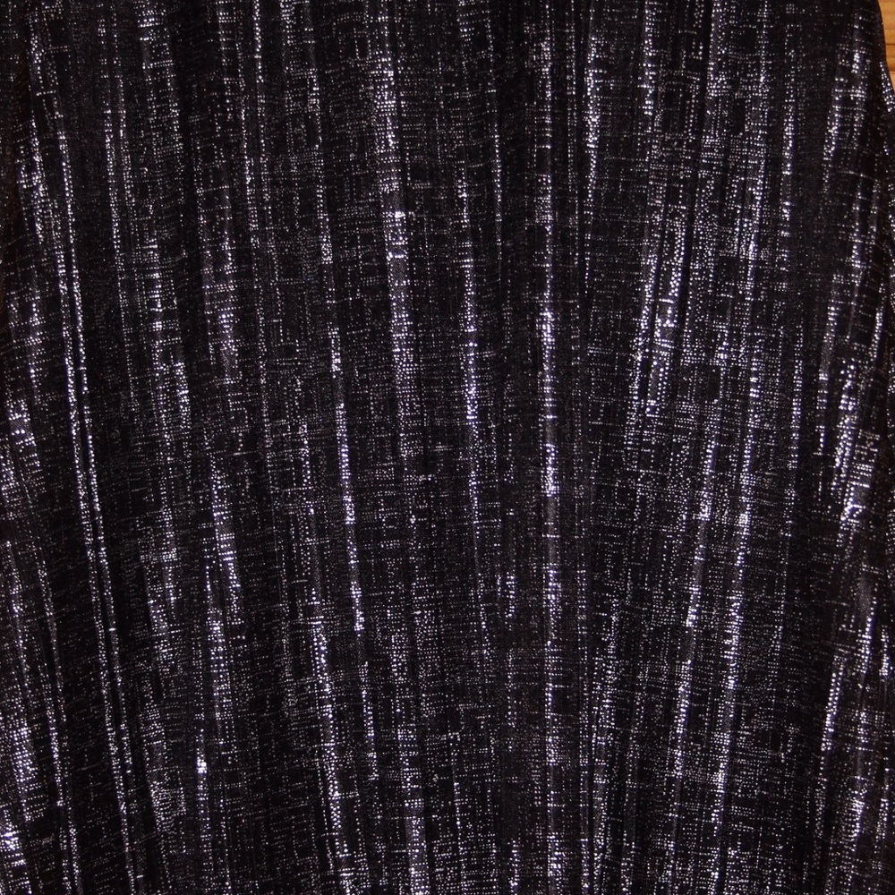 Tank - Picture 2 of 3