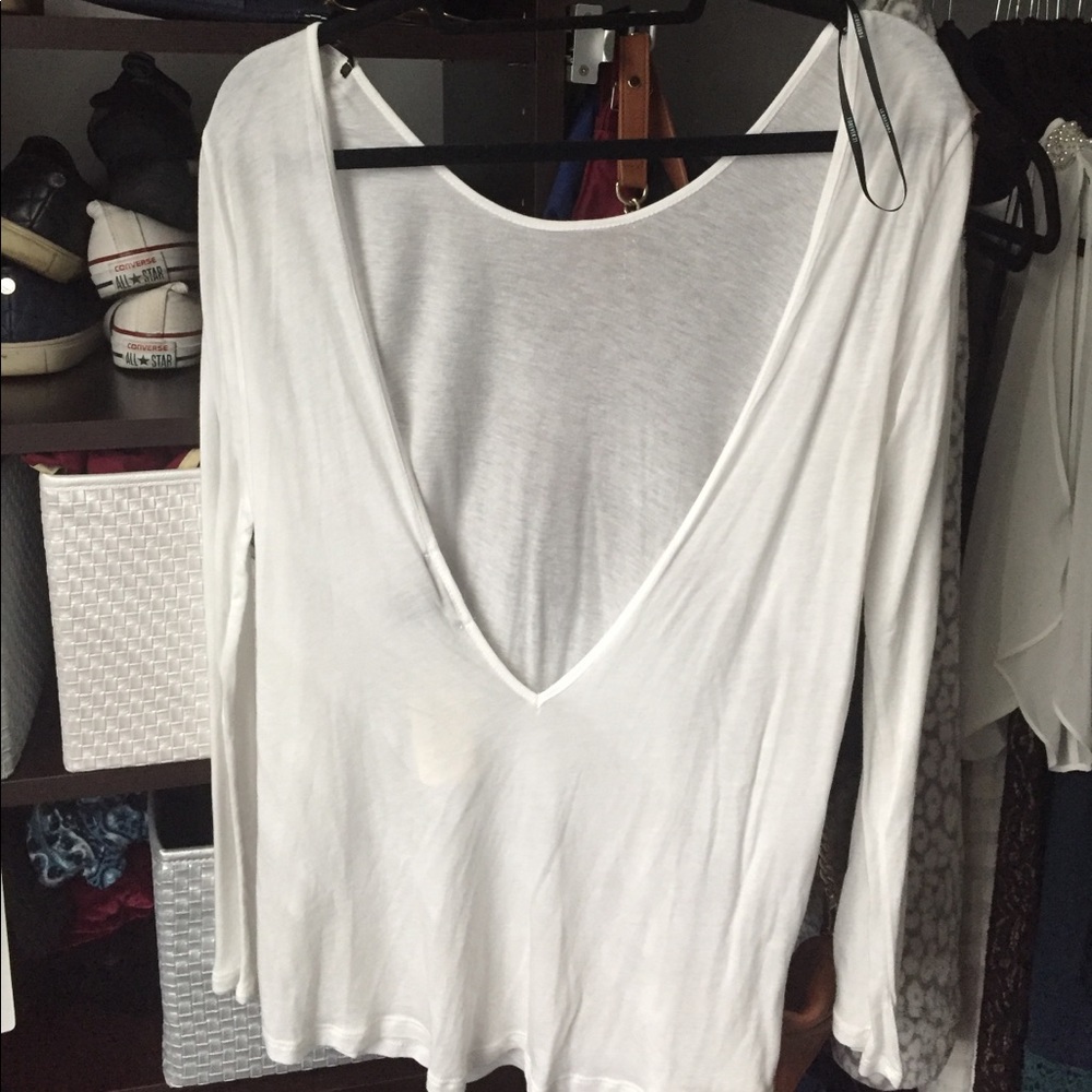 Low Back Long Sleeve top
