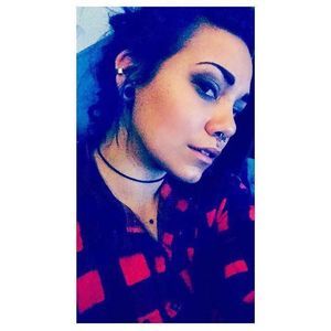 Meet your Posher, Carissa