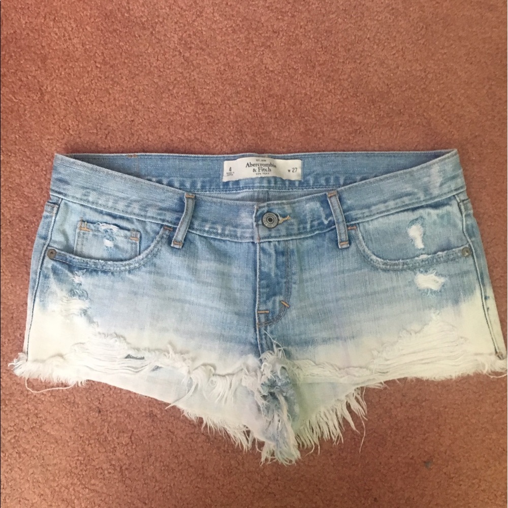 Abercrombie & fitch low rise jean shorts