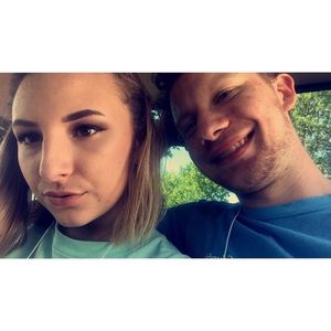 Meet your Posher, Shana