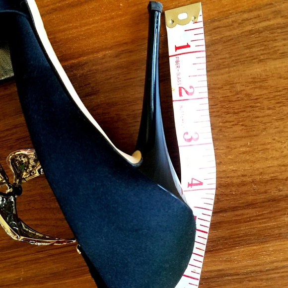 Giuseppe Zanotti black heels - Picture 5 of 6