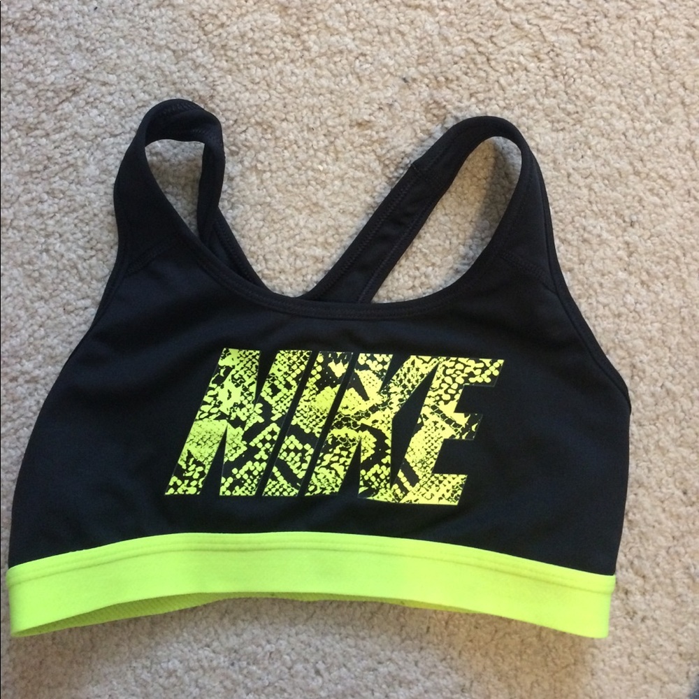 Nike sports Bra