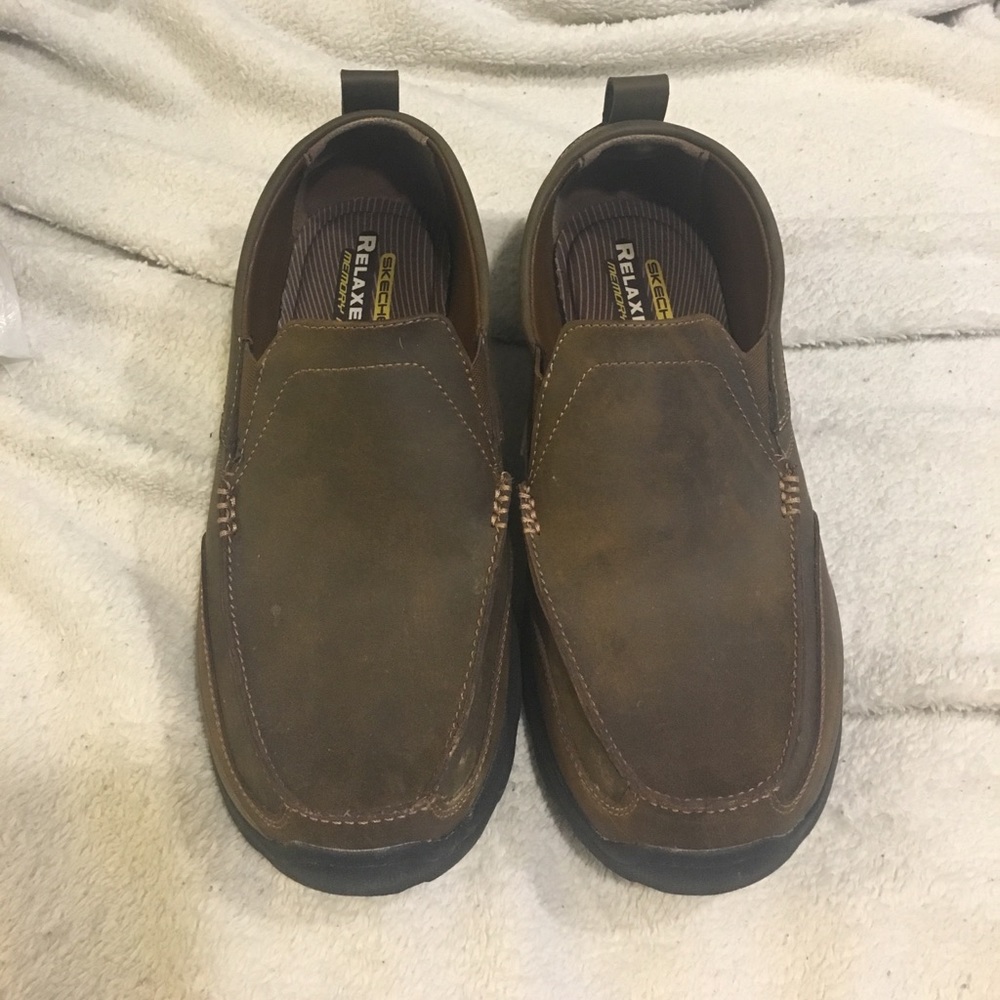 Men's slip on skechers
