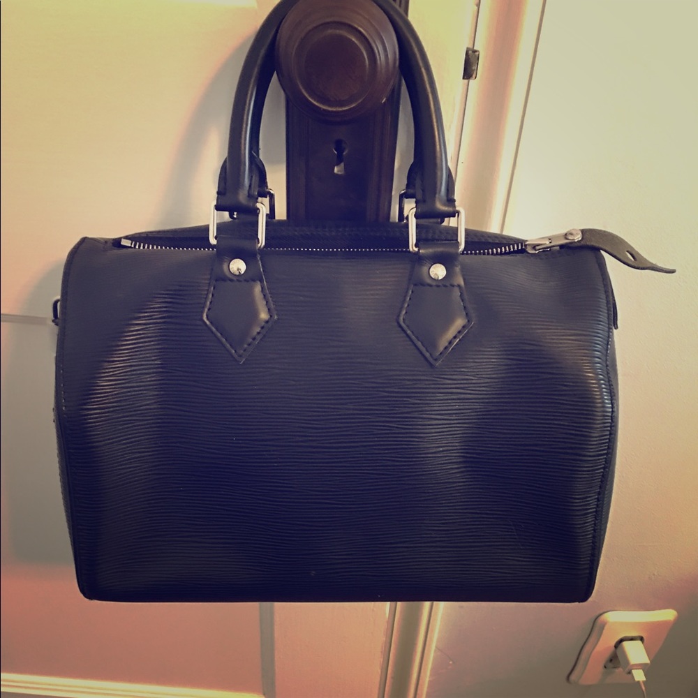 Louis Vuitton Speedy 25 in Black Epi Leather.