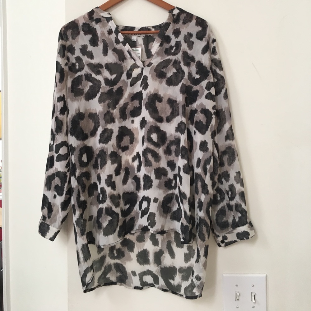 NWT Sheer High-Low Animal Print Top