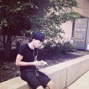 Meet your Posher, Phúc