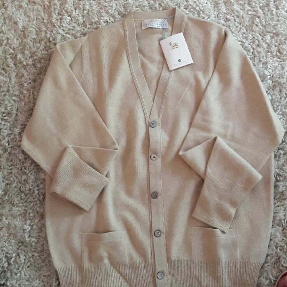 Cashmere cardigan