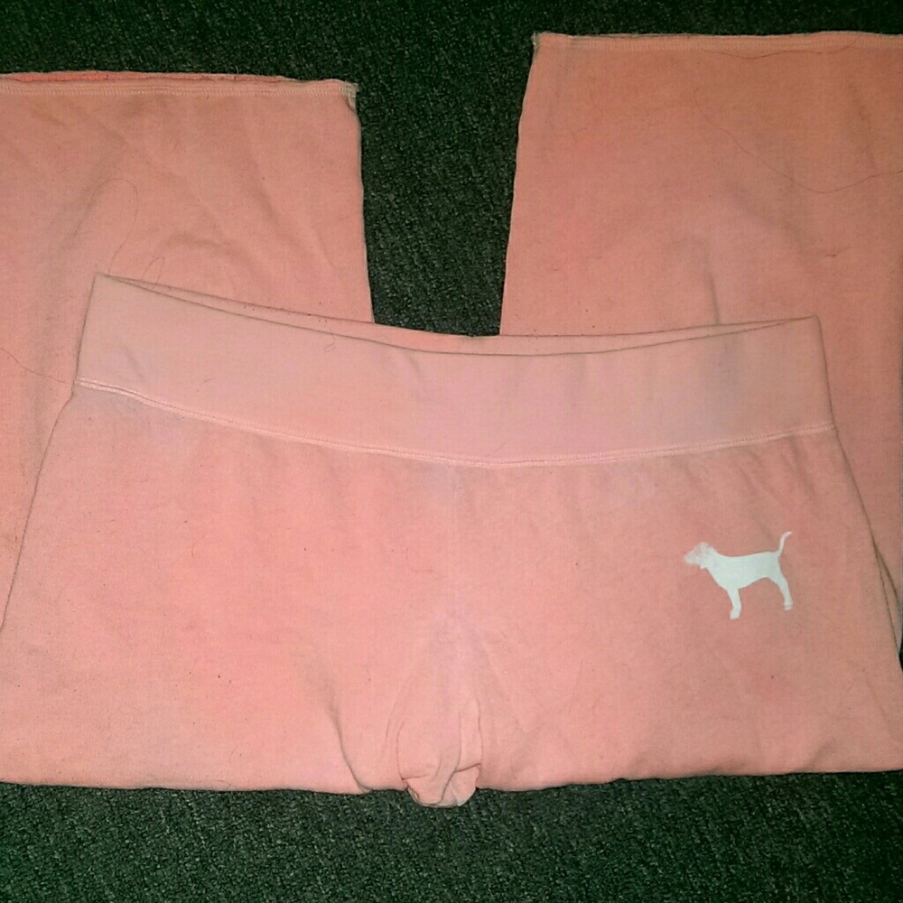 PINK capris - Picture 2 of 2