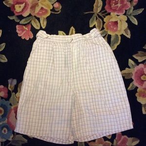 Fun pink and gray check Jamaica shorts 1950s