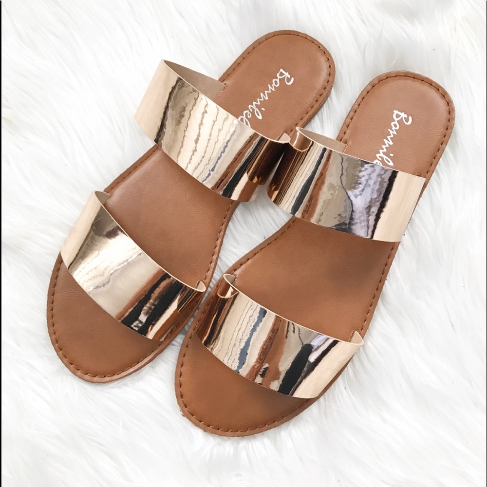 •FINAL PRICE SALE• Rose Gold Metallic Sandals - Picture 2 of 7