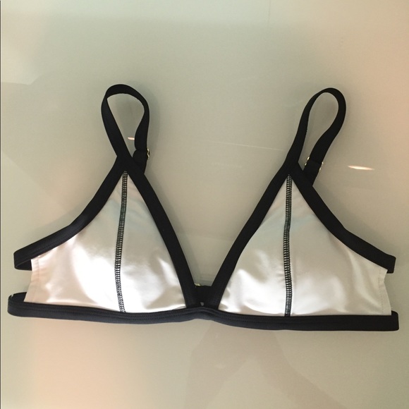 White swim top - Picture 1 of 2
