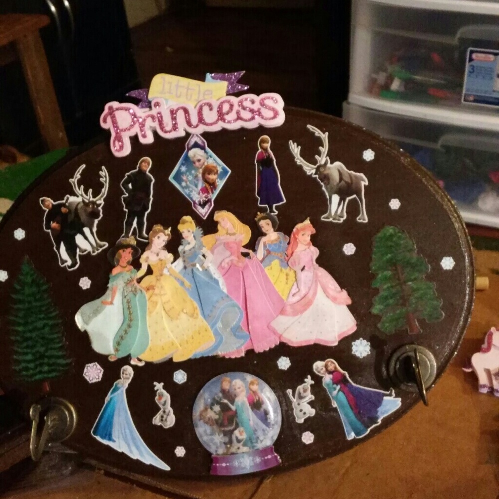 Frozen coat hanger