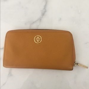 Tory Burch leather zip around Continental Wallet