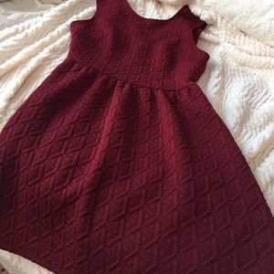 Wine colored mini dress 🍷