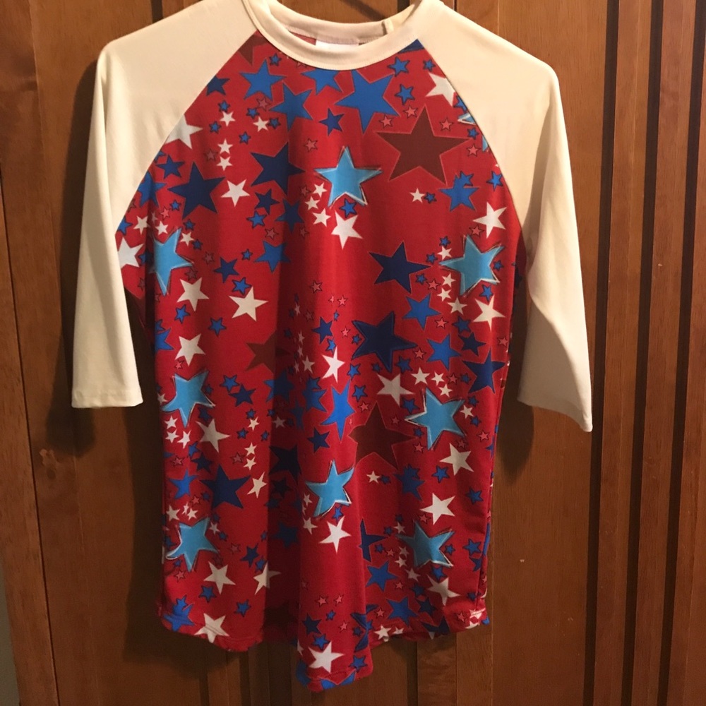 New Lularoe Sloan tee. Girls 14-18 fits XXS adult