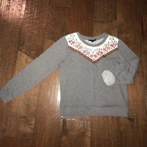 Grey embroidered crew sweatshirt