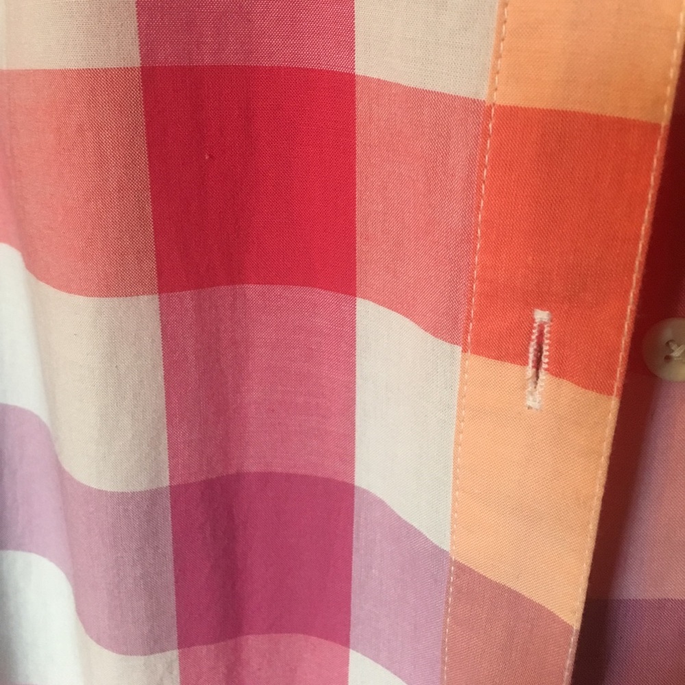 Woman's blouse - Picture 3 of 3