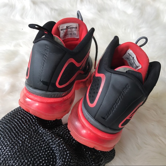 peach nike basketball shoes